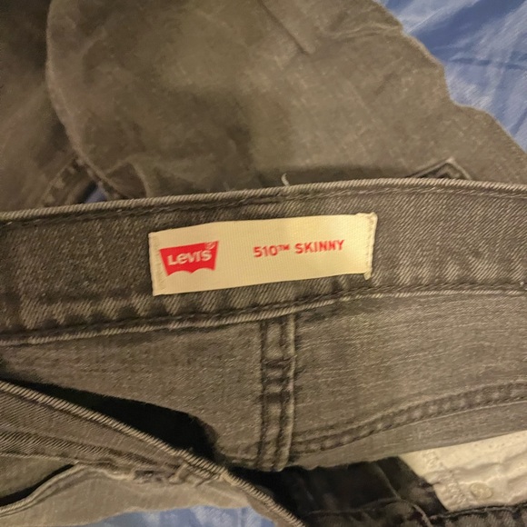 Black Levi Jeans - Picture 3 of 5